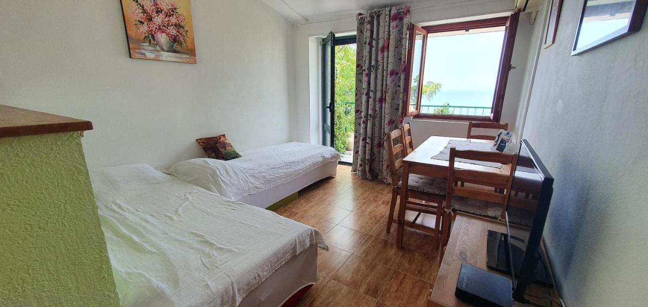 Boutique Home Saltaragazza Petrovac Екстериор снимка