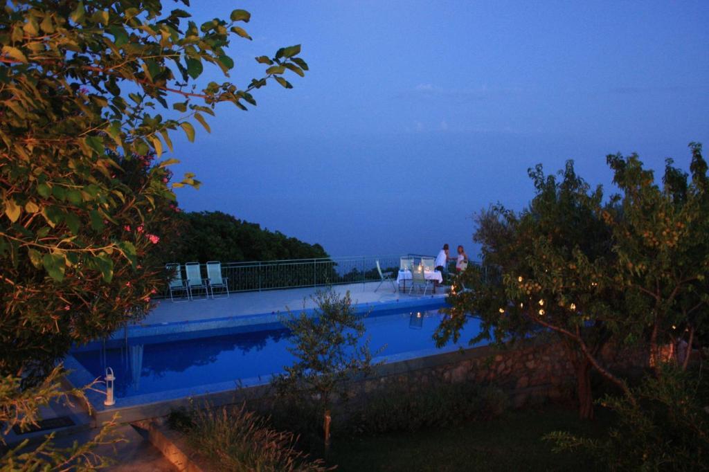 Boutique Home Saltaragazza Petrovac Екстериор снимка